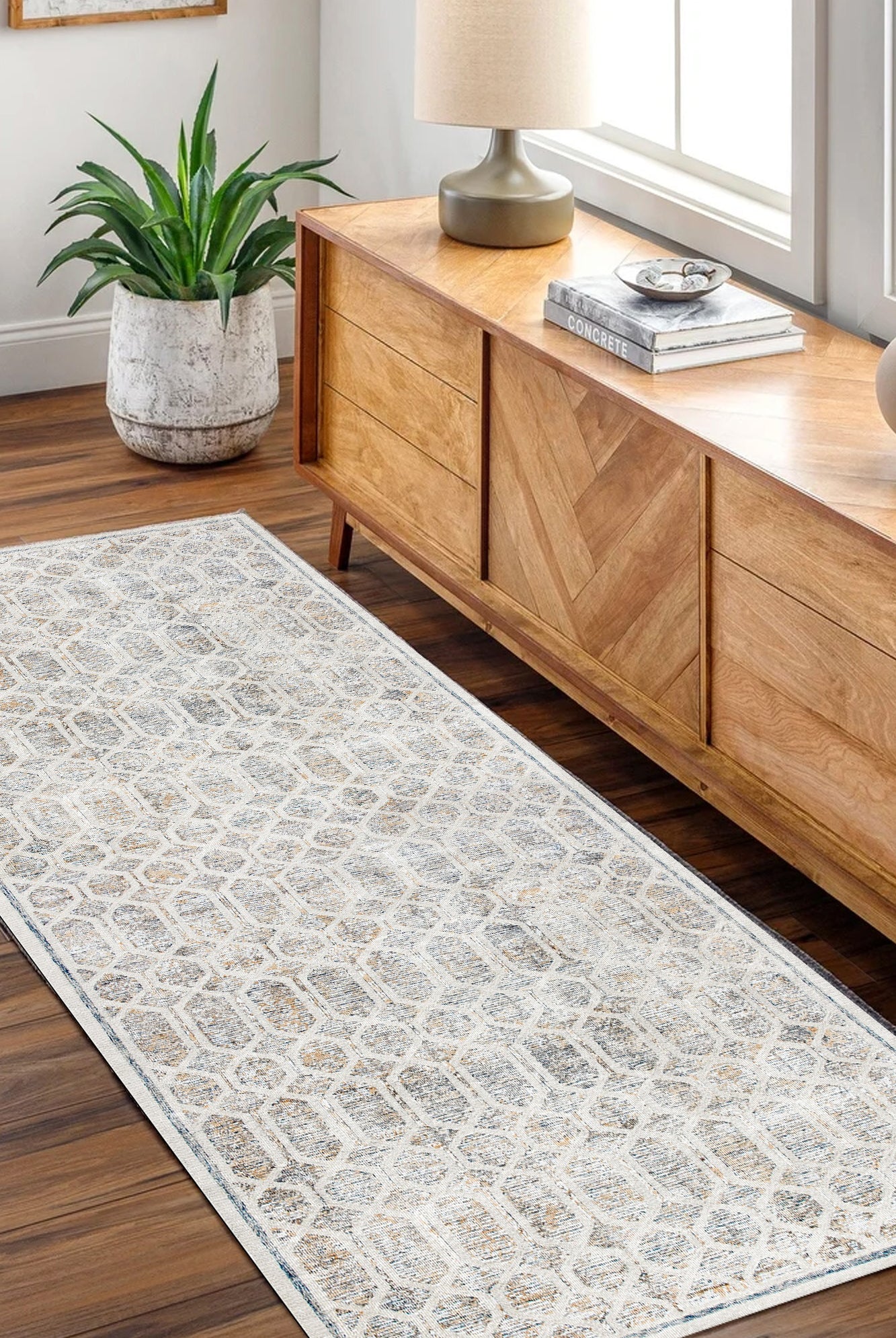 Chantilly Lace Multi Runner